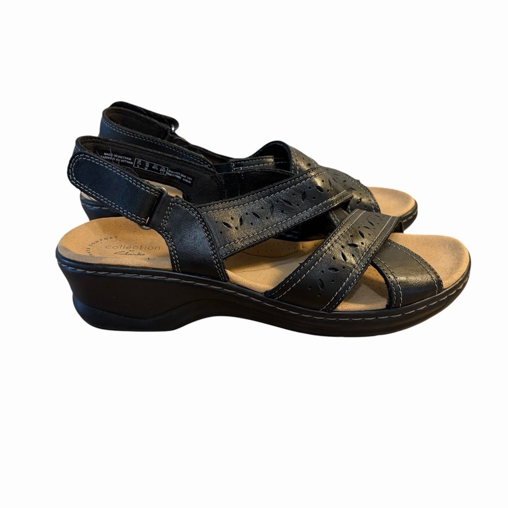 Clarks Lexi Pearl Flat Sandals Black Womens 10M Comfort Boho Hippie Back Strap